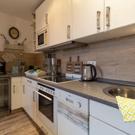 Apartment Ferienwohnung Nattkamp Fur Familien Und Radbegeisterte Oberhausen (North Rhine-Westphalia)
